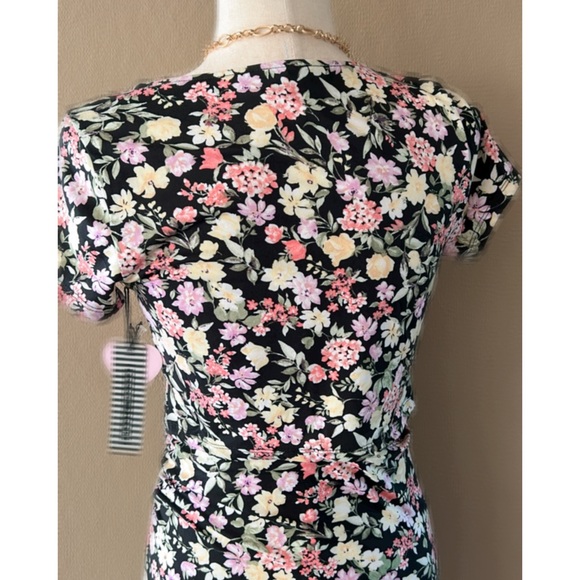 Floral print crop top and skirt set - Picture 8 of 10